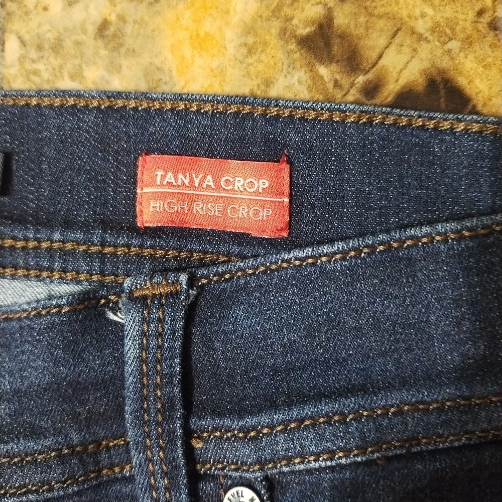 2 Pairs - Level 99 Jeans - Picture 12 of 16